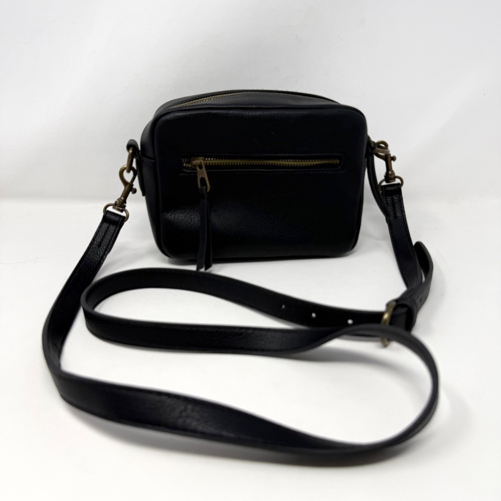 Universal Thread Black Faux Leather Crossbody Camera Bag Antique Brass Hardware